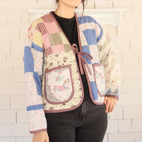 Upcycled Patchwork Quilted Cardigan Jacket With Bow S • M • L - Picture 6 of 10